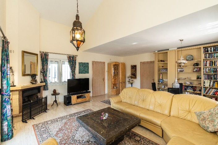 Image No.23-3 Bed Villa for sale