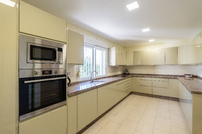 Image No.7-3 Bed Villa for sale