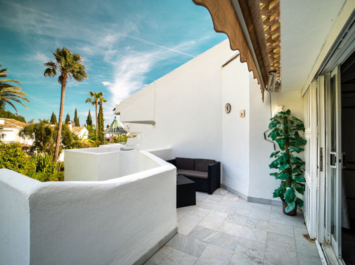 Image No.24-3 Bed Townhouse for sale