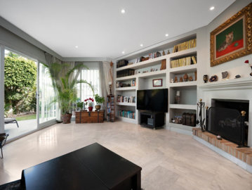 4-c23c0f86247804fa50226aecd8b0b2c8