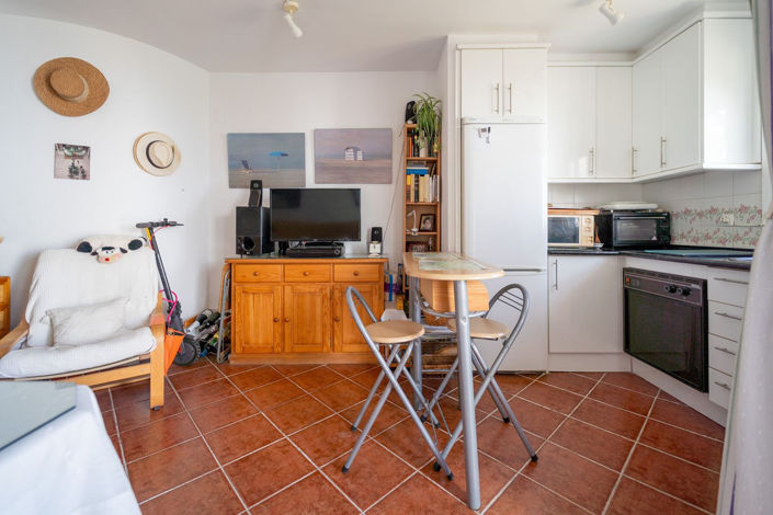 Image No.35-2 Bed Townhouse for sale