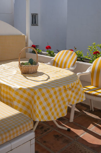 Image No.7-2 Bed Townhouse for sale