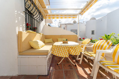 8-e64a9055bba3e77ac8aca3b893cdf826