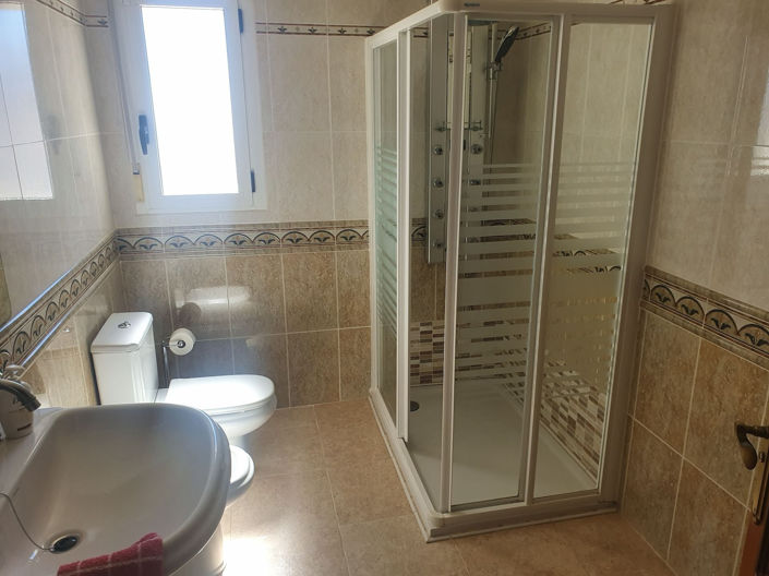 Image No.19-4 Bed Villa for sale