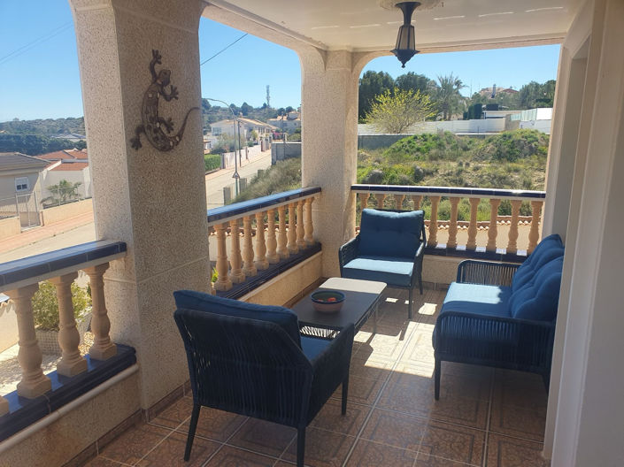 Image No.23-4 Bed Villa for sale