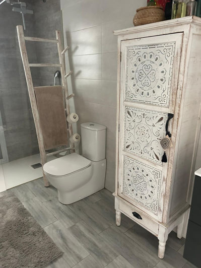 Image No.18-3 Bed Villa for sale