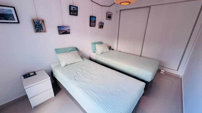 Image No.12-2 Bed Apartment for sale