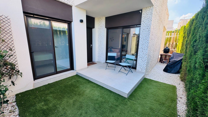 Image No.4-2 Bed Apartment for sale