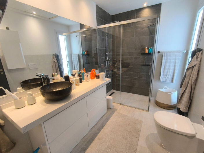 Image No.18-3 Bed Villa for sale