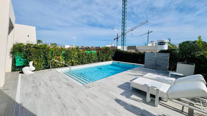 Image No.20-2 Bed Villa for sale