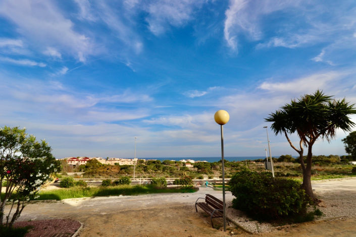 Image No.22-3 Bed Apartment for sale