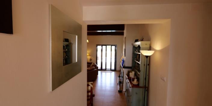 Image No.3-4 Bed Villa for sale