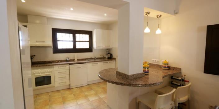 Image No.8-4 Bed Villa for sale