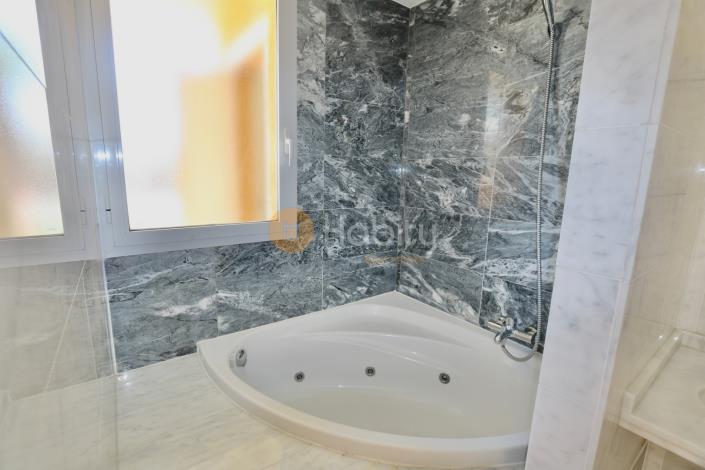 Image No.23-2 Bed Penthouse for sale