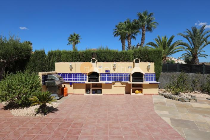 Image No.13-3 Bed Semi-Detached for sale