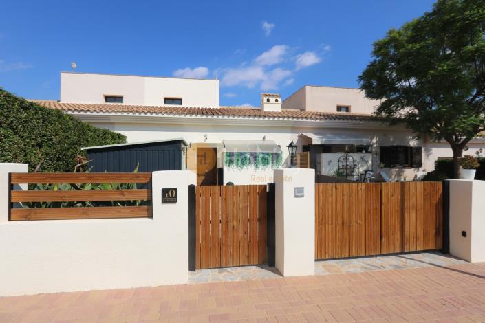 Image No.2-3 Bed Villa for sale