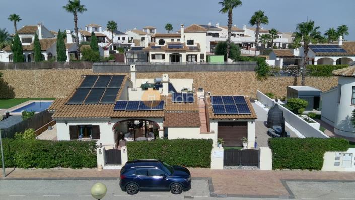 Image No.3-Villa de 4 chambres à vendre à Hacienda del Alamo