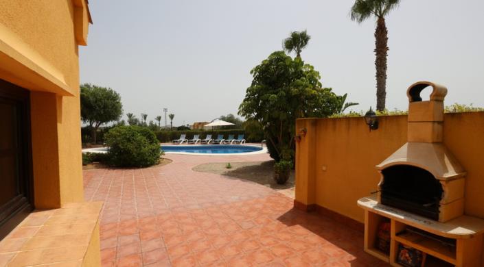 Image No.37-3 Bed Villa / Detached for sale