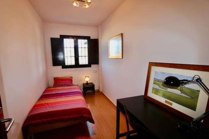 Image No.16-2 Bed Apartment for sale