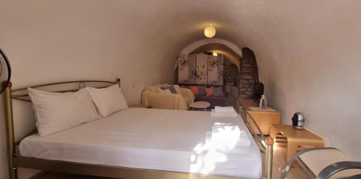 Image No.24-4 Bed House for sale