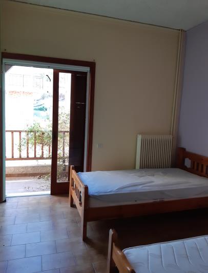 Image No.4-5 Bed House for sale