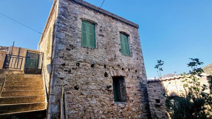 Image No.2-1 Bed House for sale