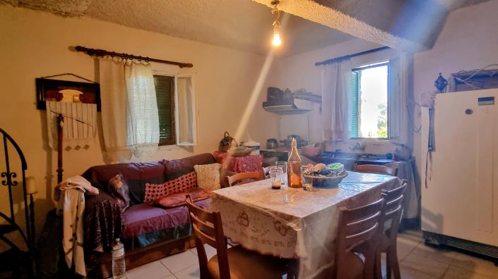 Image No.7-1 Bed House for sale