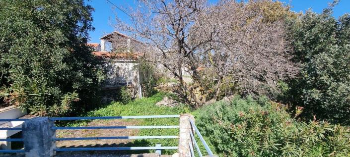 Image No.4-1 Bed House for sale