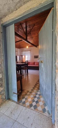 Image No.11-1 Bed House for sale