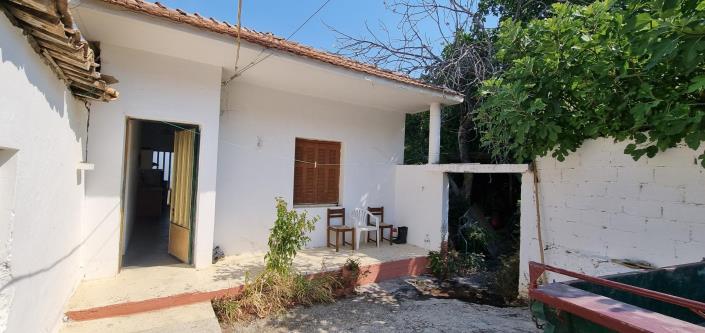 Image No.5-Maison de 4 chambres à vendre à Derveni