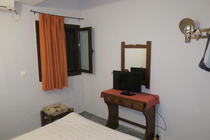 Image No.9-Maison de 2 chambres à vendre à East Mani