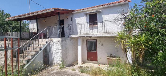 Image No.2-Maison de 2 chambres à vendre à Gytheio