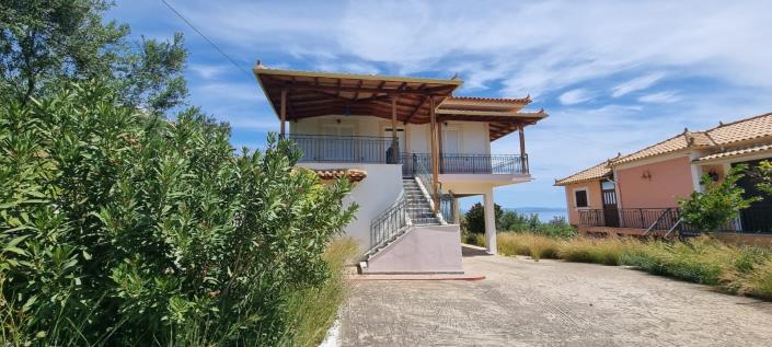 Image No.4-Maison de 4 chambres à vendre à Gytheio