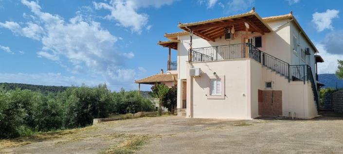 Image No.8-Maison de 4 chambres à vendre à Gytheio