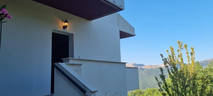 Image No.5-Maison de 2 chambres à vendre à Faris