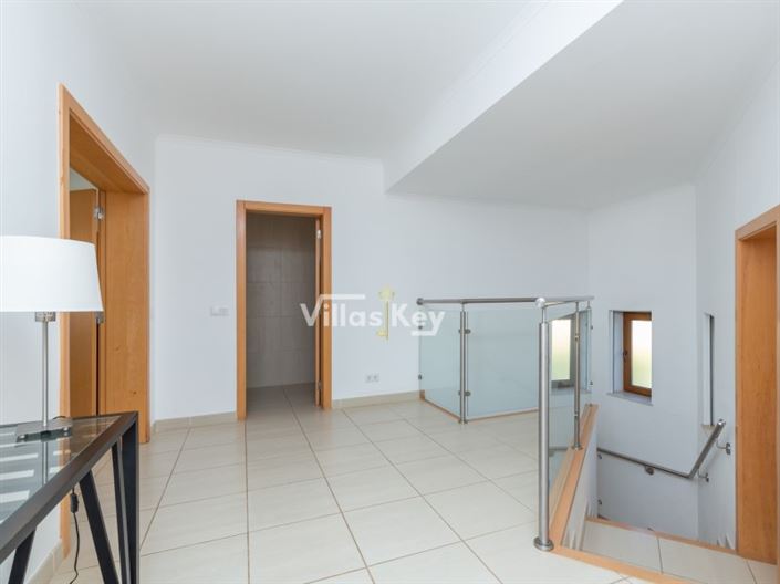 Image No.18-Maison de 4 chambres à vendre à Lagos