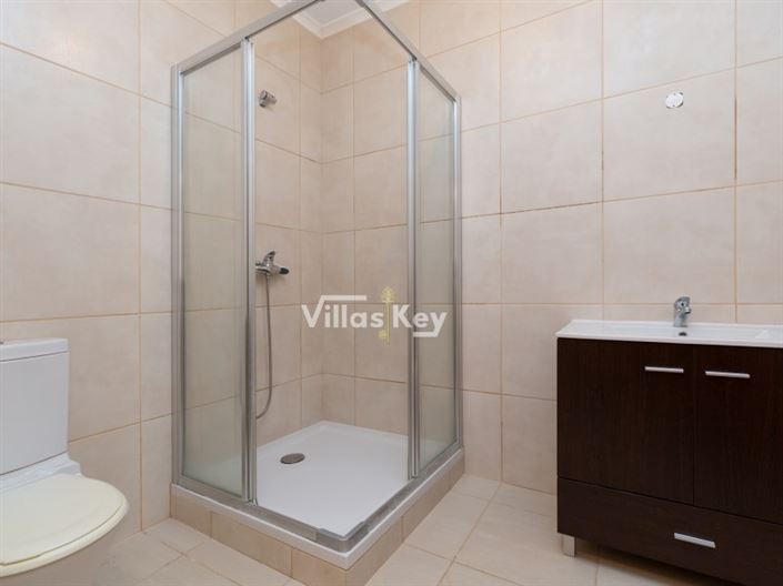 Image No.25-Maison de 4 chambres à vendre à Lagos