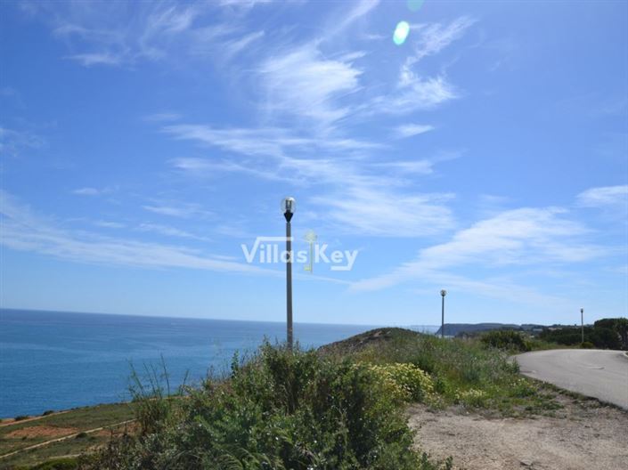 Image No.3-Maison de 4 chambres à vendre à Lagos