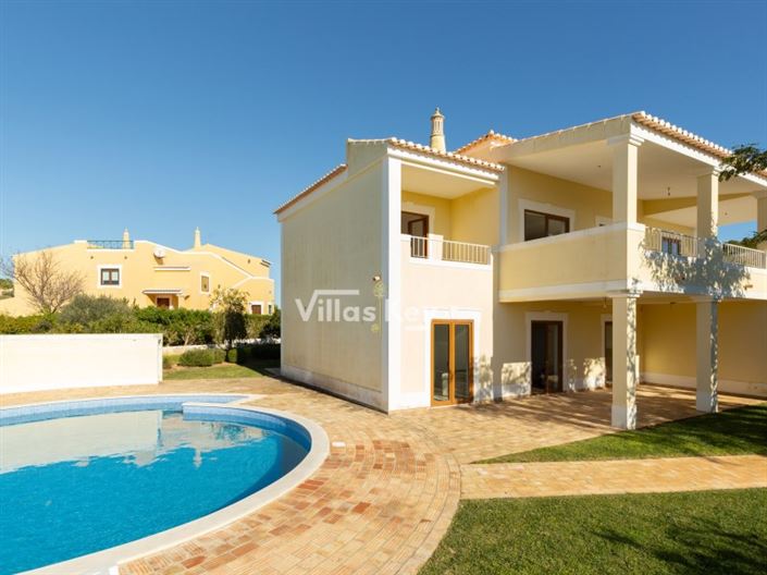 Image No.9-Maison de 4 chambres à vendre à Lagos