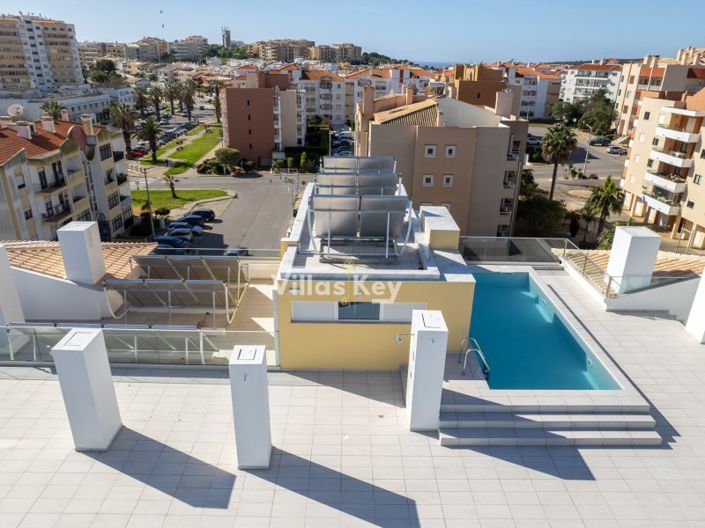 Image No.15-2 Bed Apartment for sale