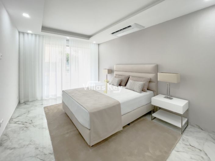 Image No.8-2 Bed Apartment for sale