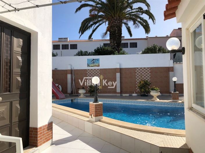 Image No.36-Commercial de 9 chambres à vendre à Vila do Bispo