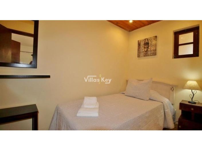 Image No.26-Maison de 9 chambres à vendre à Lagos