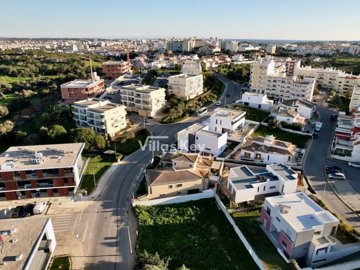 idb6fe4601-0000-0500-0000-000010e30915