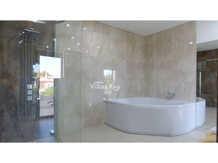 Image No.25-Maison de 5 chambres à vendre à Portimao