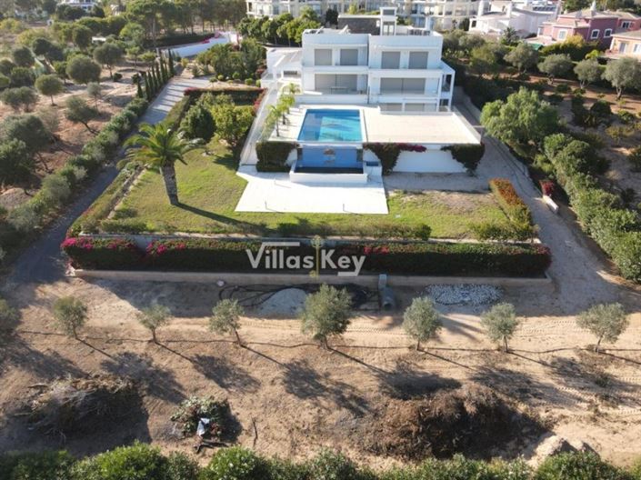 Image No.5-Maison de 5 chambres à vendre à Portimao