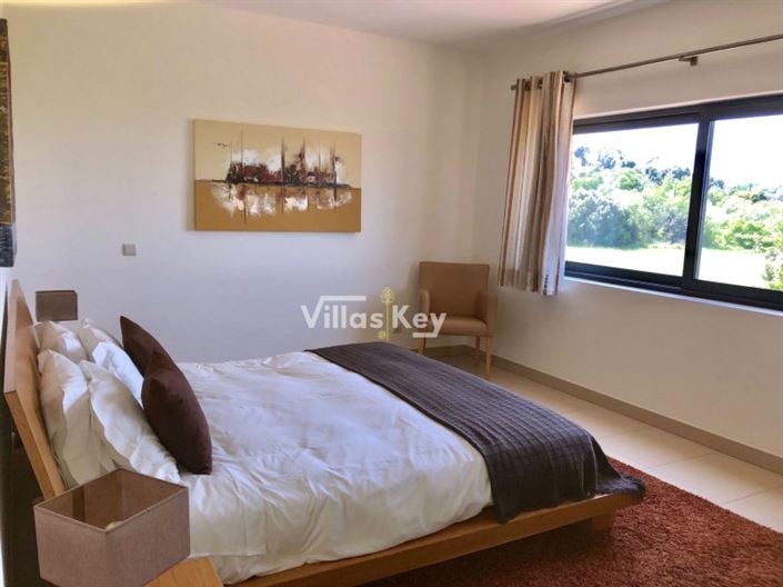 Image No.15-5 Bed House for sale