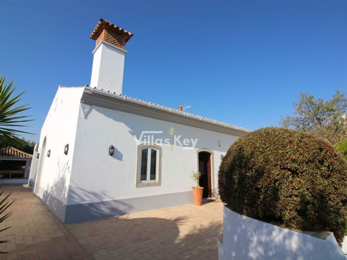 Image No.11-4 Bed House for sale