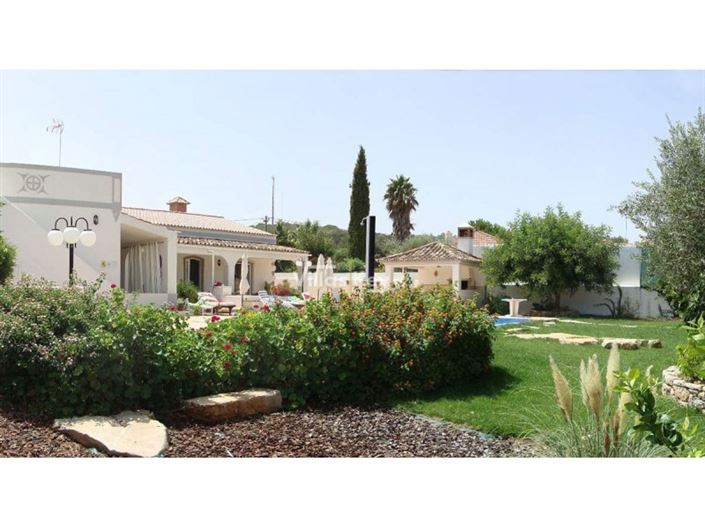 Image No.2-4 Bed House for sale