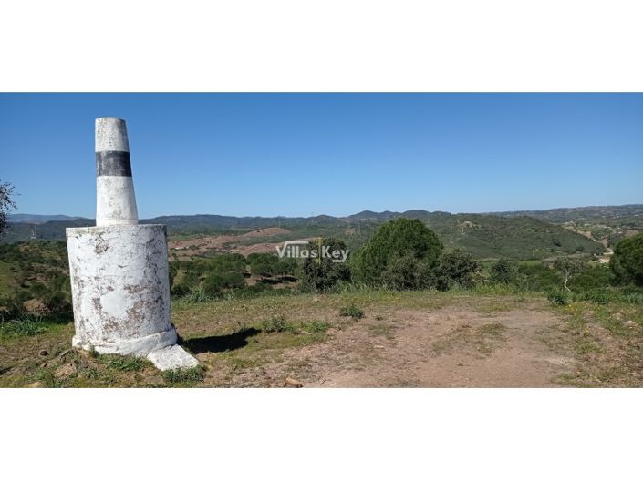 Image No.10-2 Bed Farmhouse for sale